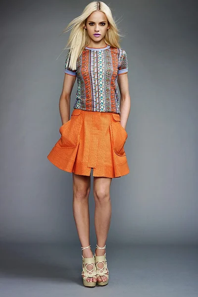 Look 10